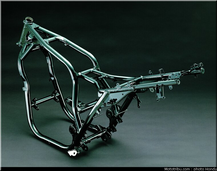 honda_1300cb_2003_046
