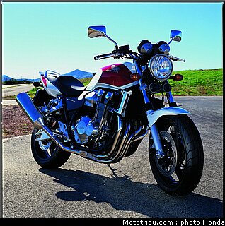 honda_1300cb_2003_007.jpg