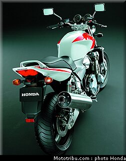 honda_1300cb_2003_008.jpg