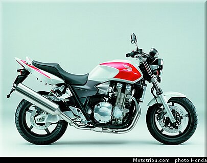 honda_1300cb_2003_011.jpg