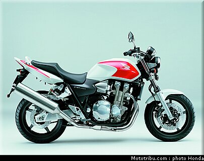 honda_1300cb_2003_012.jpg