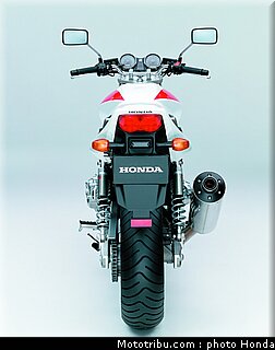 honda_1300cb_2003_018.jpg