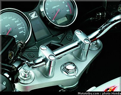 honda_1300cb_2003_021.jpg
