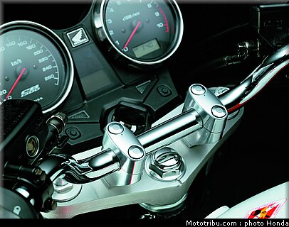 honda_1300cb_2003_022.jpg