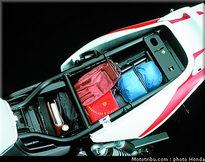 honda_1300cb_2003_031.jpg