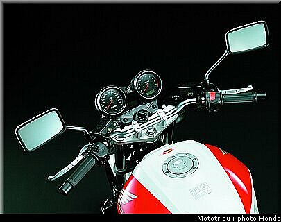 honda_1300cb_2003_015.jpg