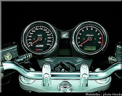 honda_1300cb_2003_020.jpg