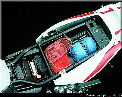 honda_1300cb_2003_026.jpg