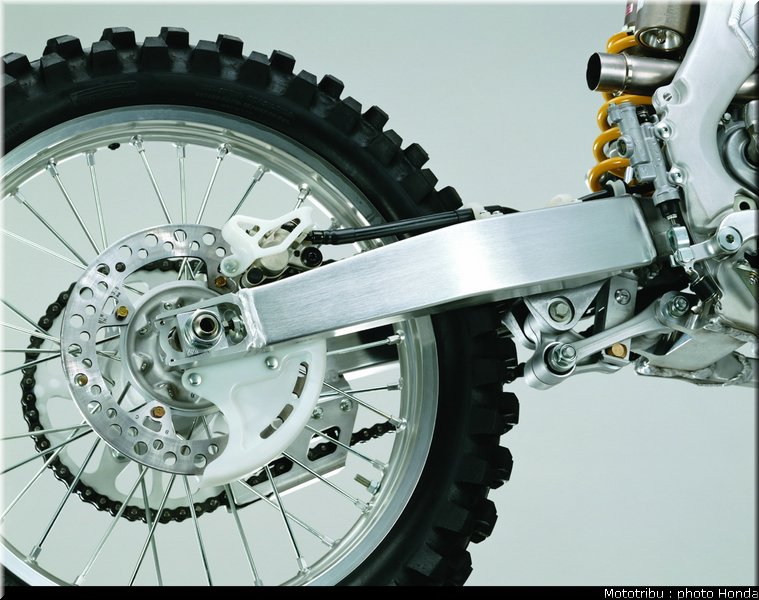 honda_450crf2003_012