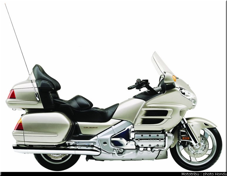 honda_goldwing_2003_3