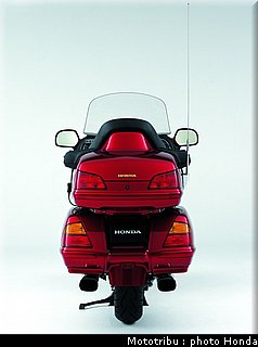 honda_goldwing_2003_6.jpg