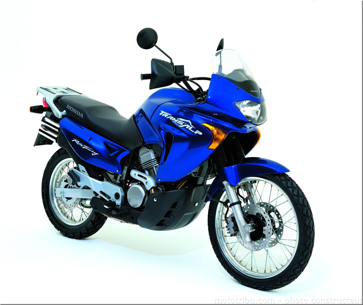MOTO 