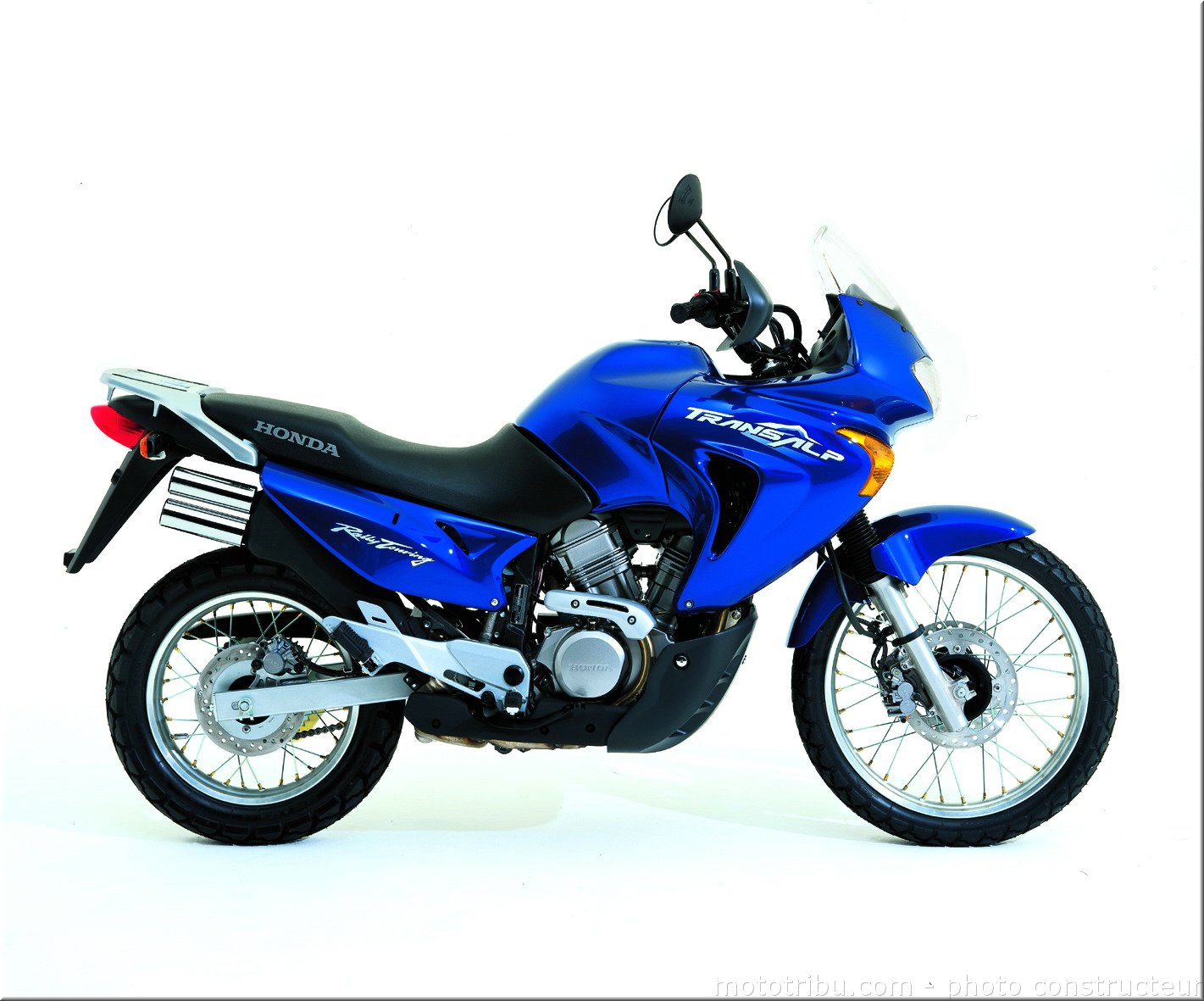 MOTO 