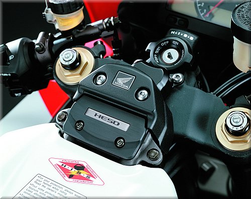 honda-1000cbr-2004-022.jpg