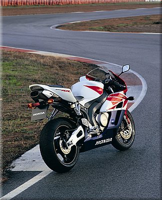 honda-1000cbr-2004-034.jpg