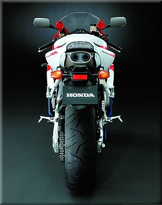 honda-1000cbr-2004-035.jpg