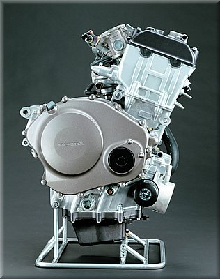 honda-1000cbr-2004-060.jpg