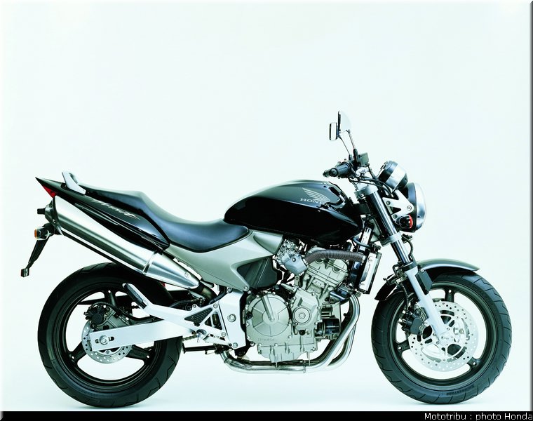 honda_600hornet_2004_006
