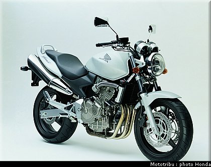 honda_600hornet_2004_005.jpg