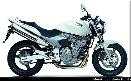honda_600hornet_2004_009.jpg