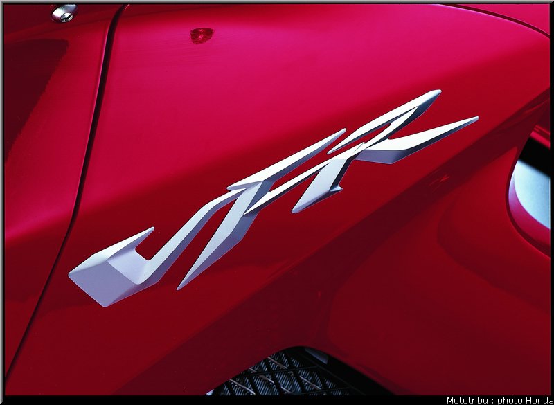 honda_800_vfr_2004_014