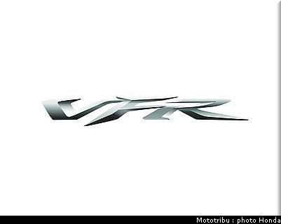 honda_800_vfr_2004_018.jpg