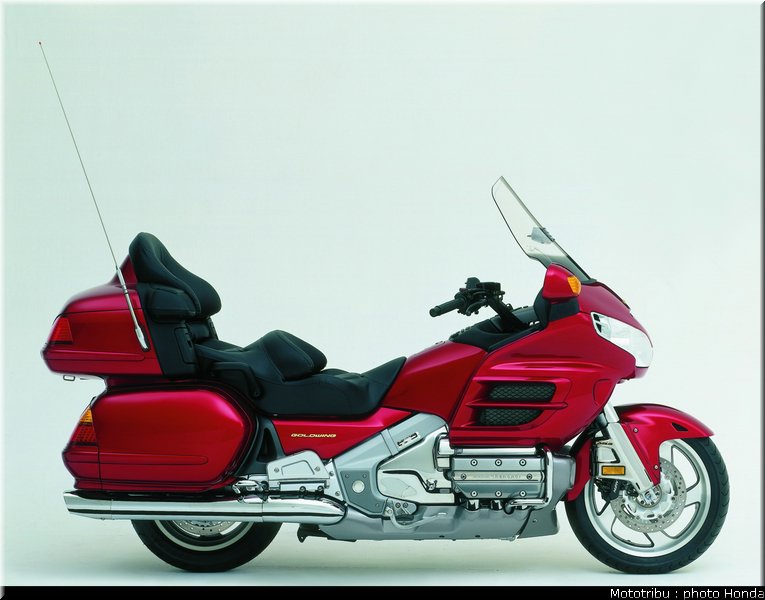 honda_goldwing_2004_002