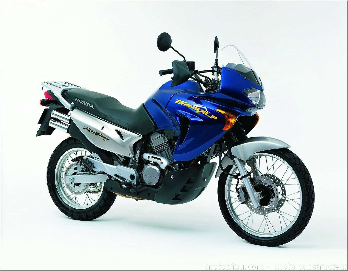 MOTO 