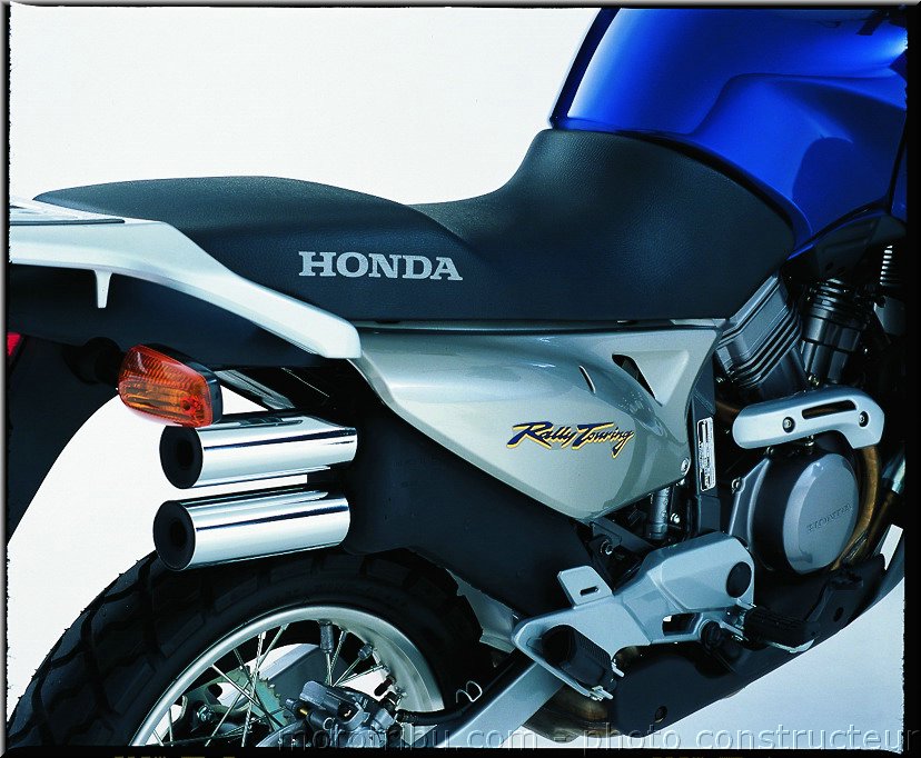 MOTO 