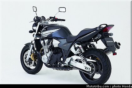 honda_cb1300_2005_020.jpg