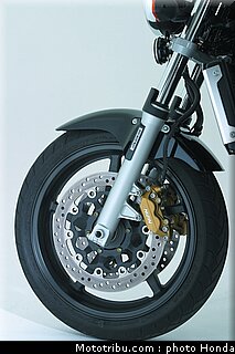 honda_cb1300_2005_036.jpg