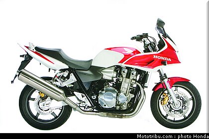 honda_cb1300s_2005_003.jpg