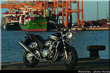 honda_cb1300_2005_009.jpg
