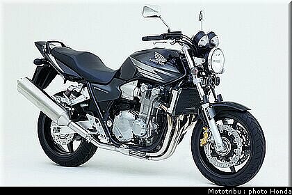 honda_cb1300_2005_012.jpg
