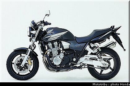 honda_cb1300_2005_017.jpg