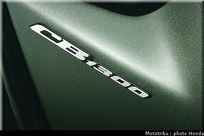 honda_cb1300_2005_020.jpg