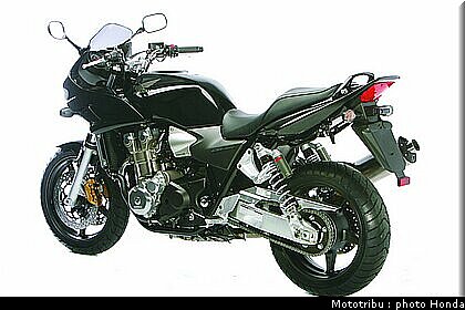 honda_cb1300_2005_033.jpg