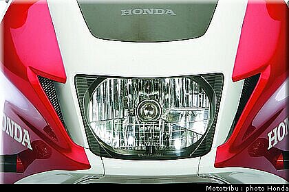 honda_cb1300_2005_043.jpg