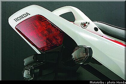 honda_cb1300_2005_048.jpg