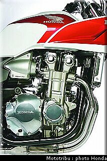 honda_cb1300_2005_051.jpg