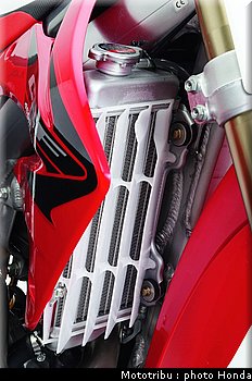 honda_450crf_2005_024.jpg
