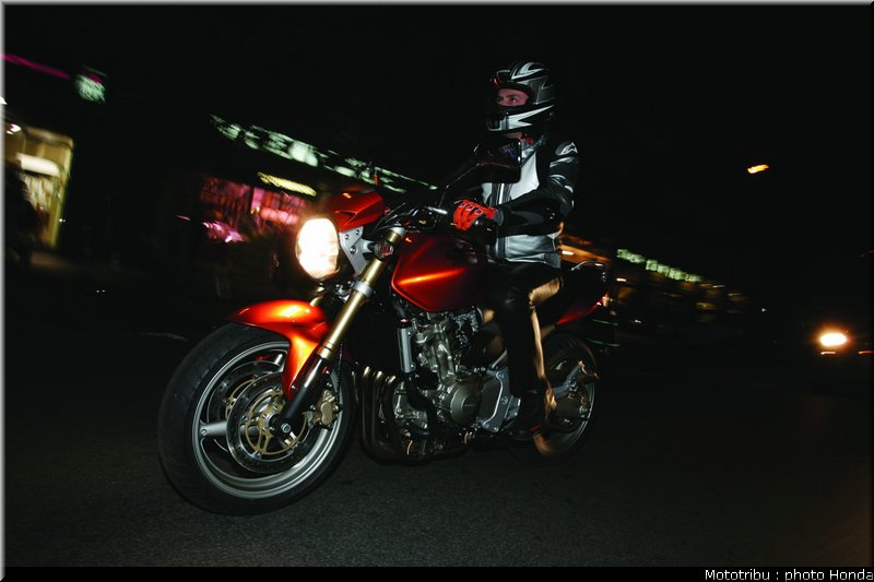 honda_600hornet_2005_008