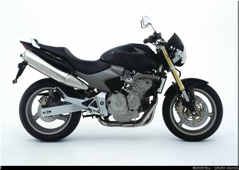honda_600hornet_2005_012
