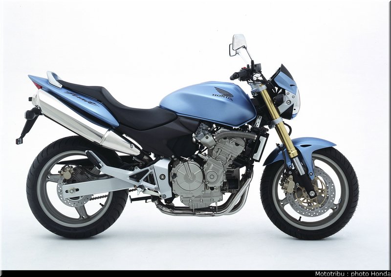 honda_600hornet_2005_013