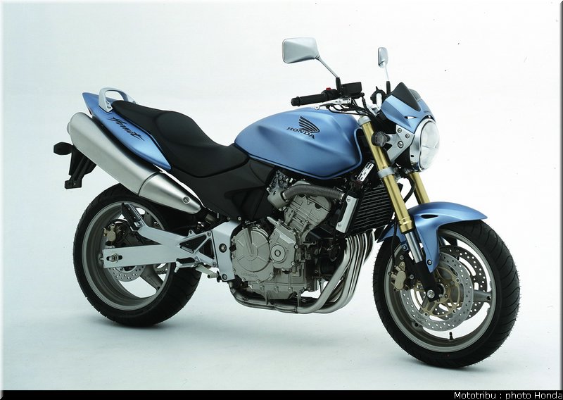 honda_600hornet_2005_018