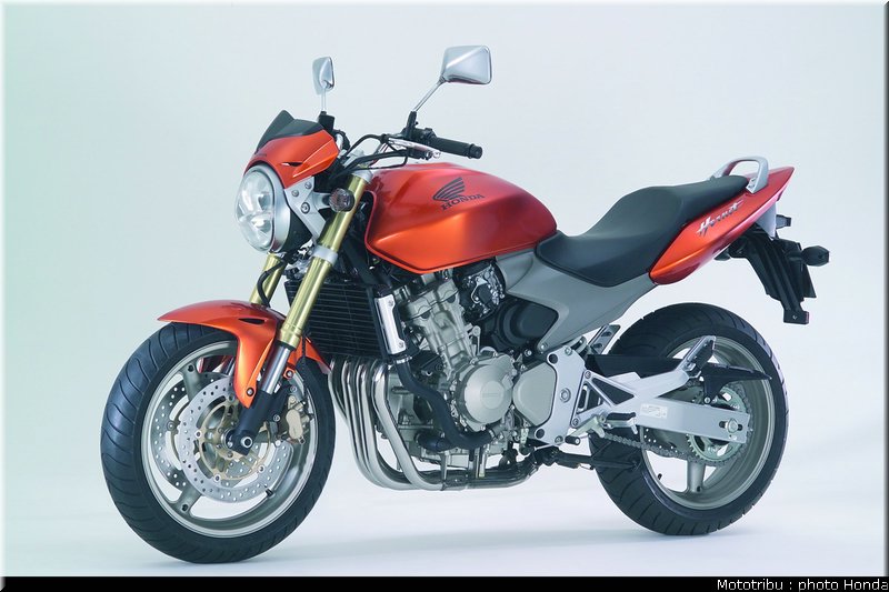 honda_600hornet_2005_020