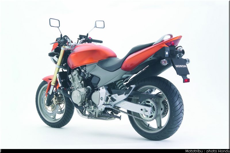 honda_600hornet_2005_022