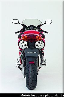 honda_800_vfr_2005_012.jpg