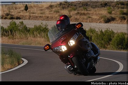 honda_goldwing_2005_004.jpg