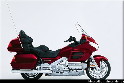 honda_goldwing_2005_022.jpg